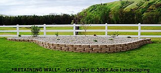 Rosie's retaining wall Rosie's retaining wall