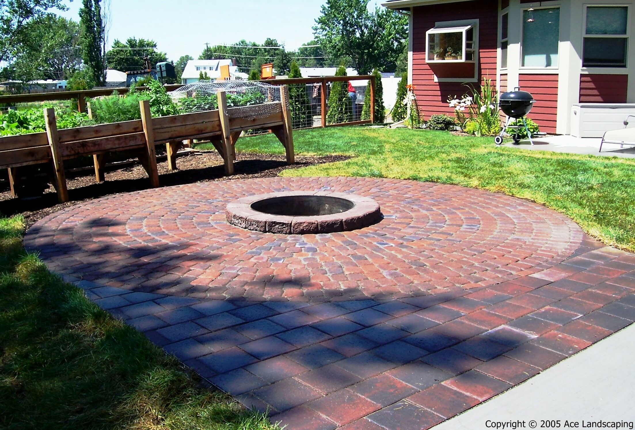 PAVER CONTRACTOR - Concrete, Rock, and Brick Pavers